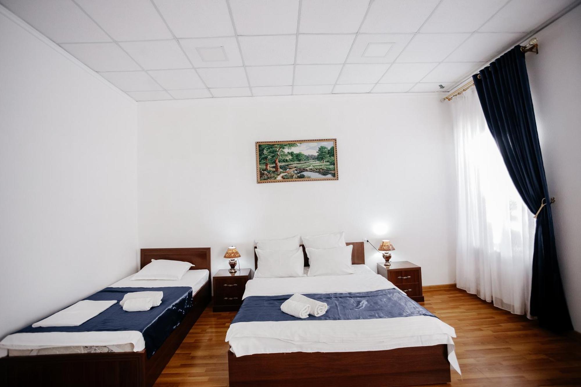 Karakalpak Palace Hotel Nukus Bagian luar foto