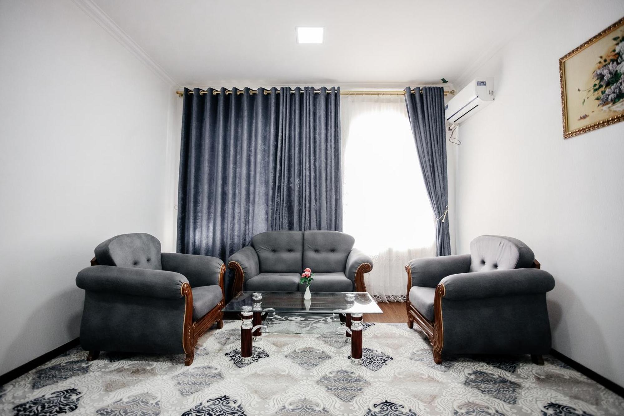 Karakalpak Palace Hotel Nukus Bagian luar foto