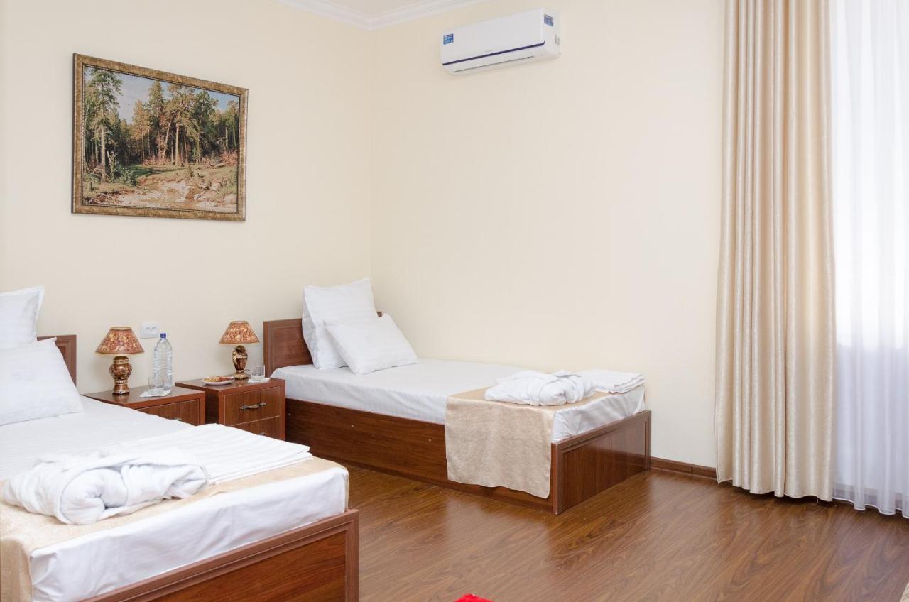 Karakalpak Palace Hotel Nukus Bagian luar foto